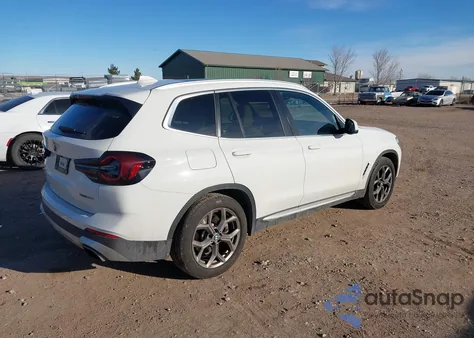 2022 BMW X3 xDrive30I z USA, uszkodzony, nr VIN 5UX53DP05N9J36491